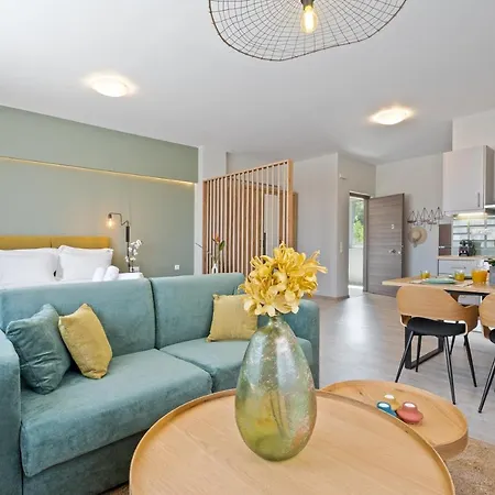 Chania Elite Iii-elegant Studio 4km From Center